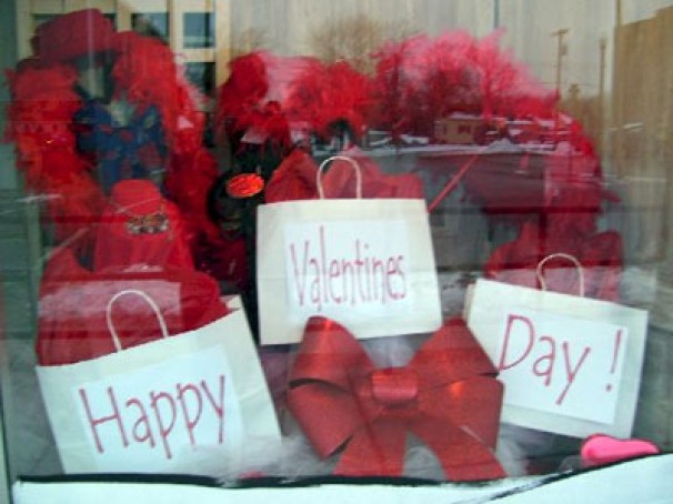 Travel-themed valentine’s day gifts for the guys in your life Valentines Day - Marketing at it's best! - Mr. Cape Town