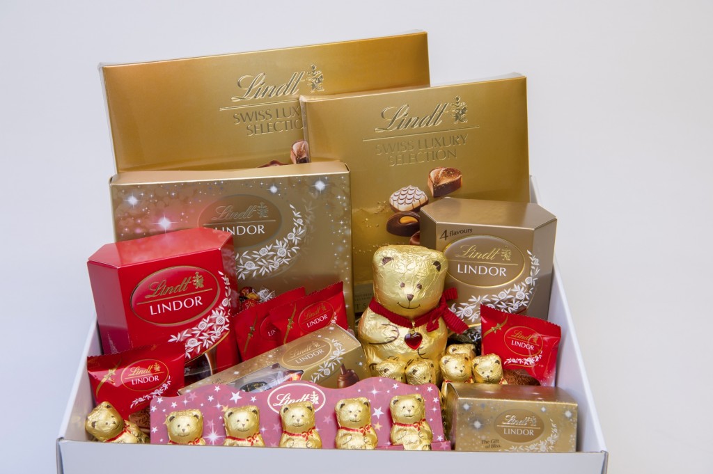 lindt-12-days-of-christmas-hamper_small